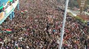 137K views · 10K reactions | #ShaheenBagh In The Presence Of Thousand Of Peoples. The Dadis of Shaheen Bagh , Rohit Vemula and Junaid's mothers together hoisted the national flag at Shaheen Bagh #RepublicDay #RepublicDayShaheenBagh Admin_Ame® | Wahaj Baba | Facebook