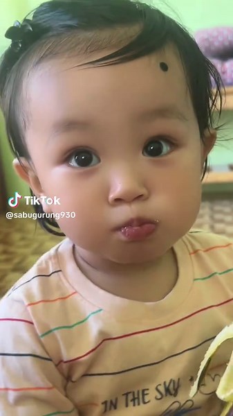 Cute Baby Eating Highlights