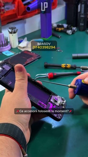 😱 Zgârcitul plătește dublu! Cum și-a distrus spatele telefonului cu un accesoriu de câțiva lei.