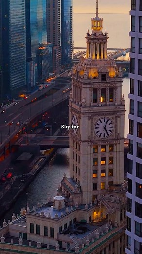 Welcome to Chicago! Aerial Views of the Iconic Cityscape