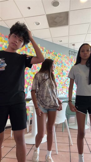 throwback to tluang straight hair era@🌱luanggg @🥹🥹.