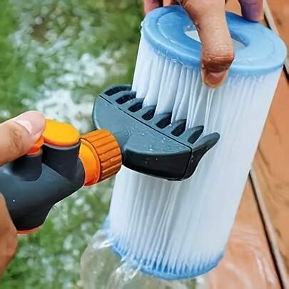 Perie de curățare a filtrului de hârtie pentru piscină + aspersor pentru udarea grădinii + duză de pulverizare reglabilă pentru curățarea cu presiune a apei + comutator fix, nu este nevoie să apăsați continuu, presiunea apei poate fi reglată prin buton, set de curățare a filtrului pentru piscină cu perie de pulverizare de înaltă presiune și duză de înaltă presiune, curățare interioară și exterioară fără unghi mort, curățare de înaltă presiune, potrivit pentru izvoare termale, SPA, curățarea filt