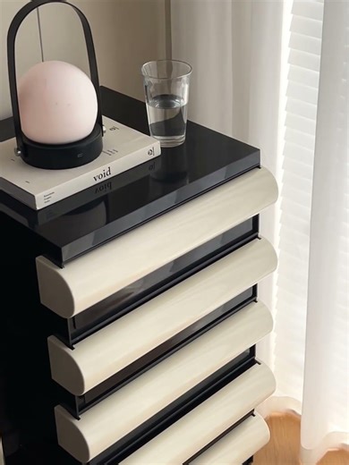 UF Slide & Stack Mobile Storage | Rethinking Layered Storage