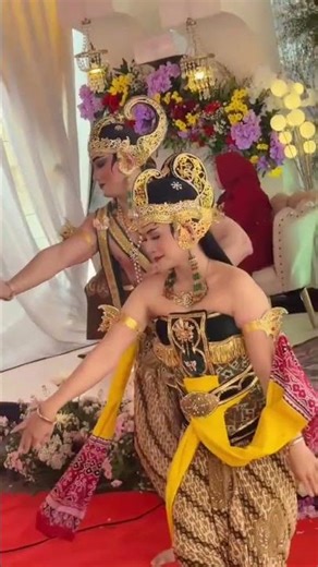 The Beauty of Classical Javanese Dance#dancetraditional #videoshort #wedding
