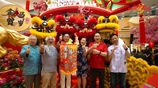 This Chinese New Year, our CSR journey took us beyond celebration and into the heart of tradition. We spent time with the master Siow of Wan Seng Hang Dragon & Lion Arts, uncovering the meticulous process behind every handmade lion dance costume, from shaping and painting to the countless hours of refinement guided by experience and instinct. Each lion is more than a performance piece. It is the result of decades of knowledge, patience, and cultural devotion passed from one generation to the nex