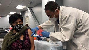 Columbus Public Health administers hundreds of vaccines in Latino community