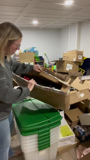 Exploring an Amazon Monster Pallet with Airsoft and Broken Glass