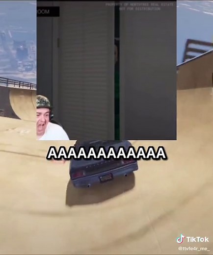 Anxious Panda Plays an Omegle Game | Daz Games