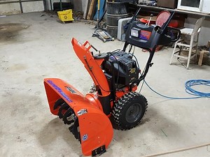 2006 Husqvarna 10530SBE Snow Blower | Other
