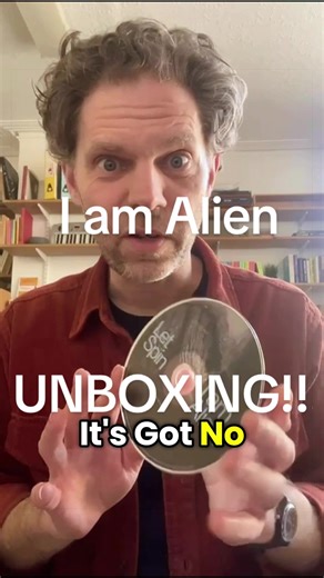 Let Spin guitarist Moss Freed unboxing our brand new 5th album I am Alien! #newmusiccomingsoon #freshbeats #newalbum #jazz #newtour