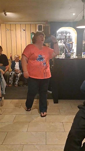 848 Spanish Point Golf Club singing session 9pm till 1am The brilliant the one and only Frances Kennedy. She was at the Willie Clancy Week Monday July 7th 2025. | Singing Session Videos