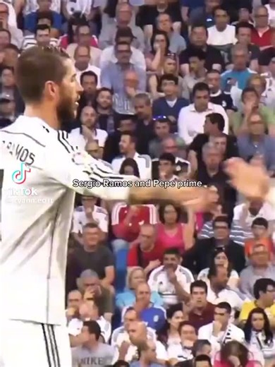 Vidéos de siporteur de real Madrid (@gambrer.il.y.a.a) avec VOCE NA MIRA - Super Slowed - Hwungii & DJ VGK1