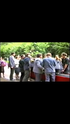 похороны Виктора Цоя|3 часть#цойлегенда #кинотоп #цойжив #цойжив🎸 #цой_жив_в_наших_сердцах #кино_лечит_душу #группакино