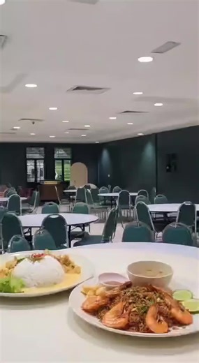 Discovering UUM Sintok's Hidden Food Gems