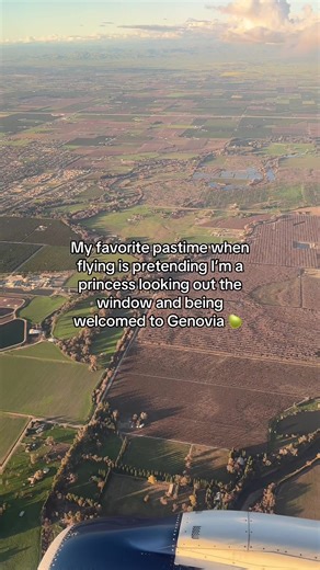 But instead of a Kingdom it’s dirt🤭 #princessdiaries #genovia #flying #pastime #princess