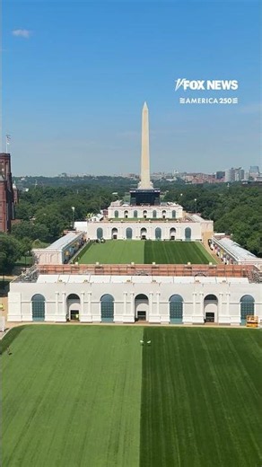 Ride this historic Ferris wheel for free on the National Mall