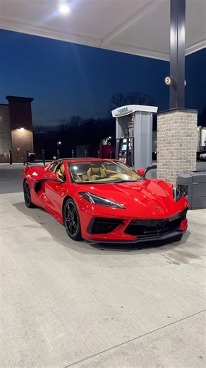 How much is a full tank on a C8 Corvette?