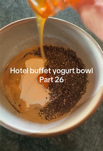 Delicious Berry Tiramisu Yogurt Bowl Recipe