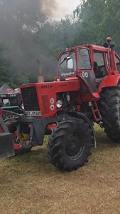 #ostblockwtb #belarus #mts82 #82 #russentreffenoberlungwitz #russentreffen #traktor #tractor #russia #agriculture #ostfahrzeuge #russland #schleppertreffen #ostfahrzeugtechnik #traktortreffen #tractors #tractorlife #instatractor #traktor #traktorpower #landwirtschaft #technik #ddr #ostalgie #mts #oldtimer #Legende #legend #deutschedemokratischerepublik #sovietunion #germandemocraticrepublic | Ostblock.Wtb