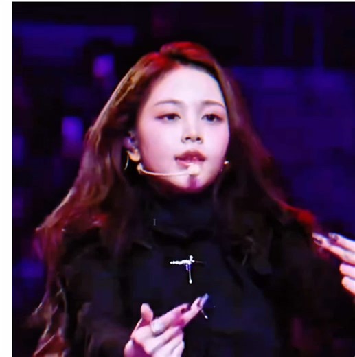 Exploring the Two Sides of Carmen in K-Pop