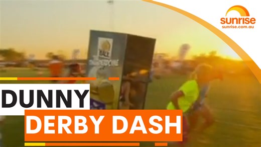 DUNNY DERBY DASH: The battle for the coveted golden porcelain bowl, we’re live to the wacky Australian Dunny Derby. WATCH SUNRISE FOR MORE | @7plus ☀️ | Sunrise
