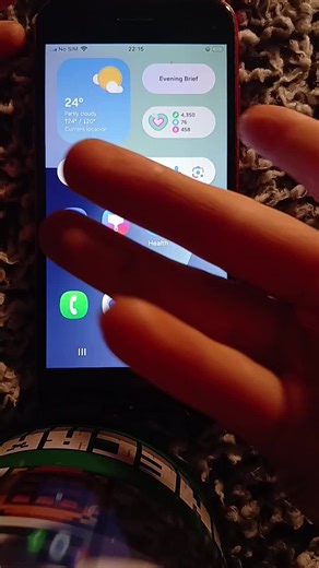 #iOS #android #samsung #samsunggalaxy How to get Android on iOS 18 to iOS 26