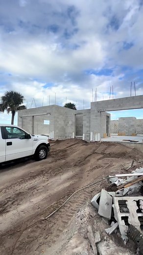 #disastertodreamhome | House DIY On A Budget