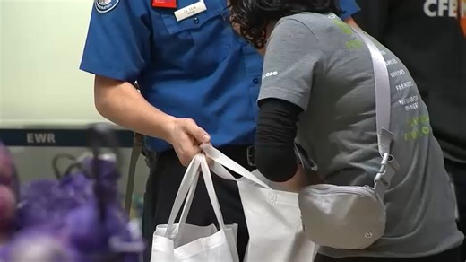 Food distribution event held for local federal workers at Newark Airport
