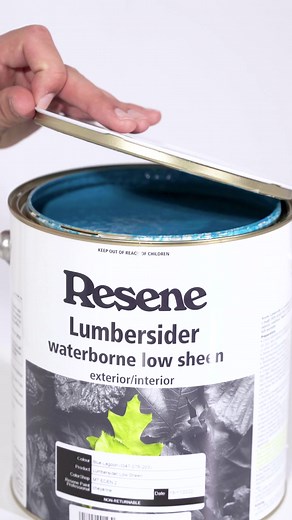 There's nothing more satisfying than opening a fresh tin of paint. Listen to that pop! This true blue paint colour is Resene Bondi Blue. #masterstrokebyresene #masterstroke #resene #diyprojects #ASMR #renovations #paintlikeapro