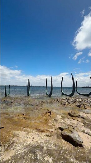 One of Sydney’s Most Beautiful Walks: Kamay Botany Bay 🌊