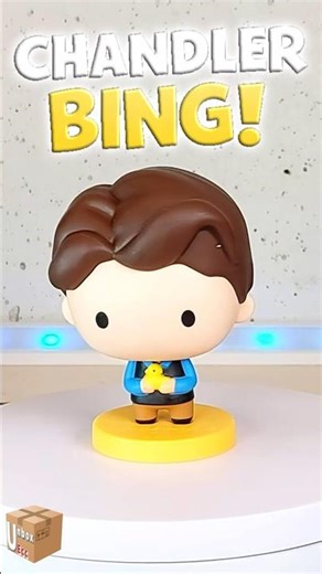 McDonald’s Friends Menu Chandler Bing (Italian Release!) #friends #mcdonalds #collection