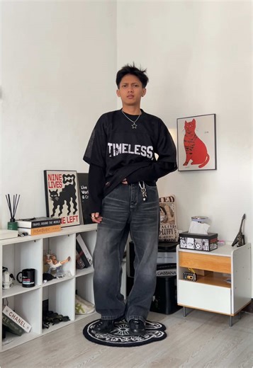 Stylish Mesh Jersey Outfit Inspiration for Men