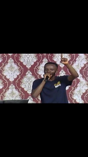 Where are those God blessed Where are those God favourd Where are those he showed mercy. It may not be materially but if you check very you would know that GOD IS GOOD TO YOU. Come let's praise him. P.S: I went down to my gallery to bring out this memory of praise. #praise @highlight | Prince Ifeanyichukwu Daniel