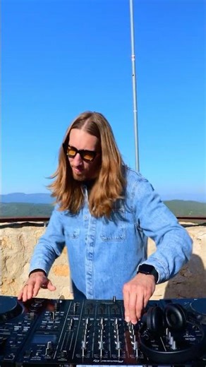 TRYAD plays ARTBAT - Dance