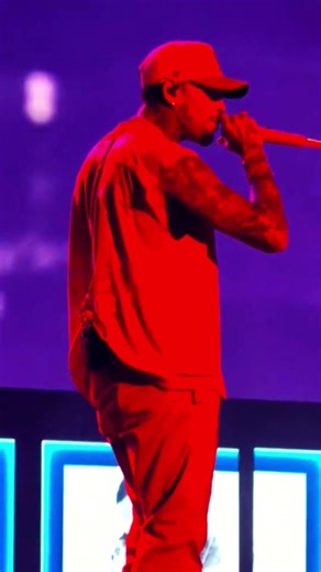It Depends Live Performance By Chris Brown 🥳 #itdepends #chrisbrowntypebeat #liveperformance