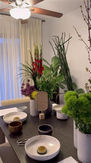 Your sign to use #ikebanaplease to do a flower arranging party