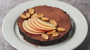 71K views · 115 reactions | Apple Chocolate Mousse Cake Recipe | Yummy Recipes | Facebook
