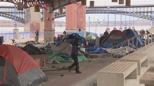 New homeless encampments pop up in St. Louis nearly a month after City Hall lawn was cleared