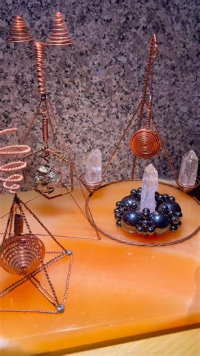 8.3K views · 246 reactions | 0.47 minutes Relax with 3 types of spiral wire devices, style with a swinging weight. #design #relaxing #positiveenergy #goodvibes #healingvibes #meditation | MineStone OnEarth | Facebook