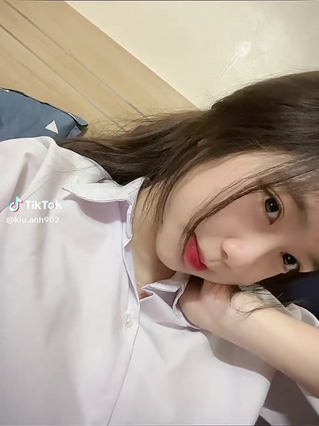 Video của Tr Kiều Anh (@kiu.anh902) với bản nhạc nhạc nền - mit ju - miss one for love