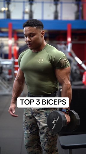 My “Top 3 exercises to grow big biceps” (Save this) and give it a try. You will NOT be disappointed. You will be sore though 😮‍💨📝 3 SETS OF EACH 💪🏽Heavy negatives 💪🏽Drag curls 💪🏽Hammer curls 60-90 sec breaks I train arms 2 times a week Here are some tips I have for growing your bicep 💪🏽 To train your biceps properly: 1. Choose exercises that target the 2 heads of the biceps and that will challenge you. 2. Maintain proper form, avoid swinging, and focus on full range of motion. 3. Expe