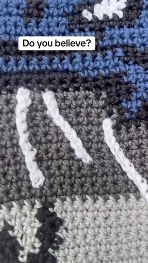 UFO Alien Crochet Pattern: Sci-fi Wall Art (PDF Download) - Etsy