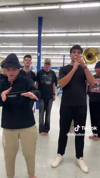 Exploring Hadestown: Musical Highlights and Talent