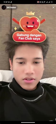 Valen Gelar Live Streaming Konser Pertama Di Banjarmasin