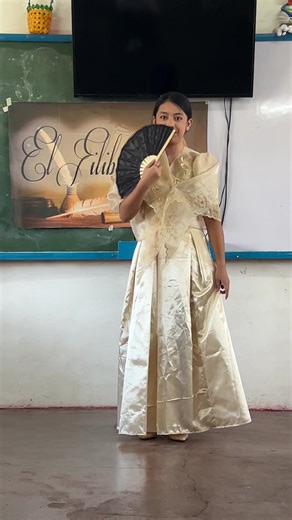 Donya Victorina: Ang Kanyang Kwento at Kakulangan