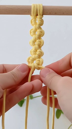 Sharing Macrame Patterns for Graphic Weaving. . . . . #MacramePatterns #GraphicWeaving #DIY #CraftingInspiration #MacrameArt #WeavingDesigns #HandmadeCreations #FiberArts #CreativeKnotting #MacrameInspiration #CraftingCommunity #DIYProjects #TextileArt #HomeDecor | Curtainall