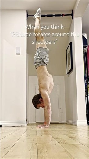 Handstand alignment: arms pressing back vs ribcage rotates around the shoulders. #handstandtraining
