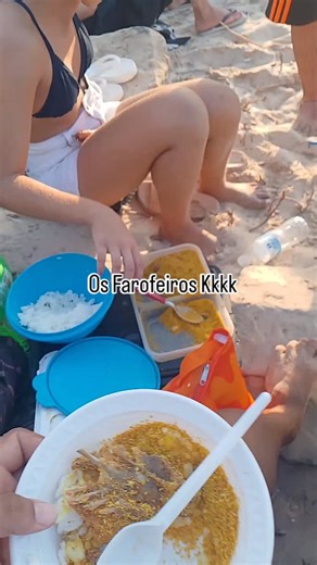 David_douglas on Instagram: "Quem Nunca Kkkkk #viral #videosvirales #humor #praia #virales"