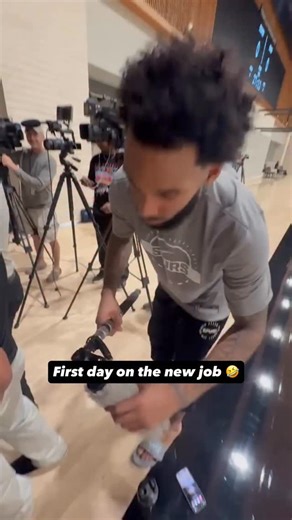 35K views · 1.5K reactions | Our official boom mic operator: @jujuchampagnie ️ | San Antonio Spurs | Facebook