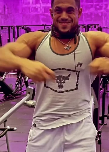 Muscle Flexing Techniques for Maximizing Gym Gains